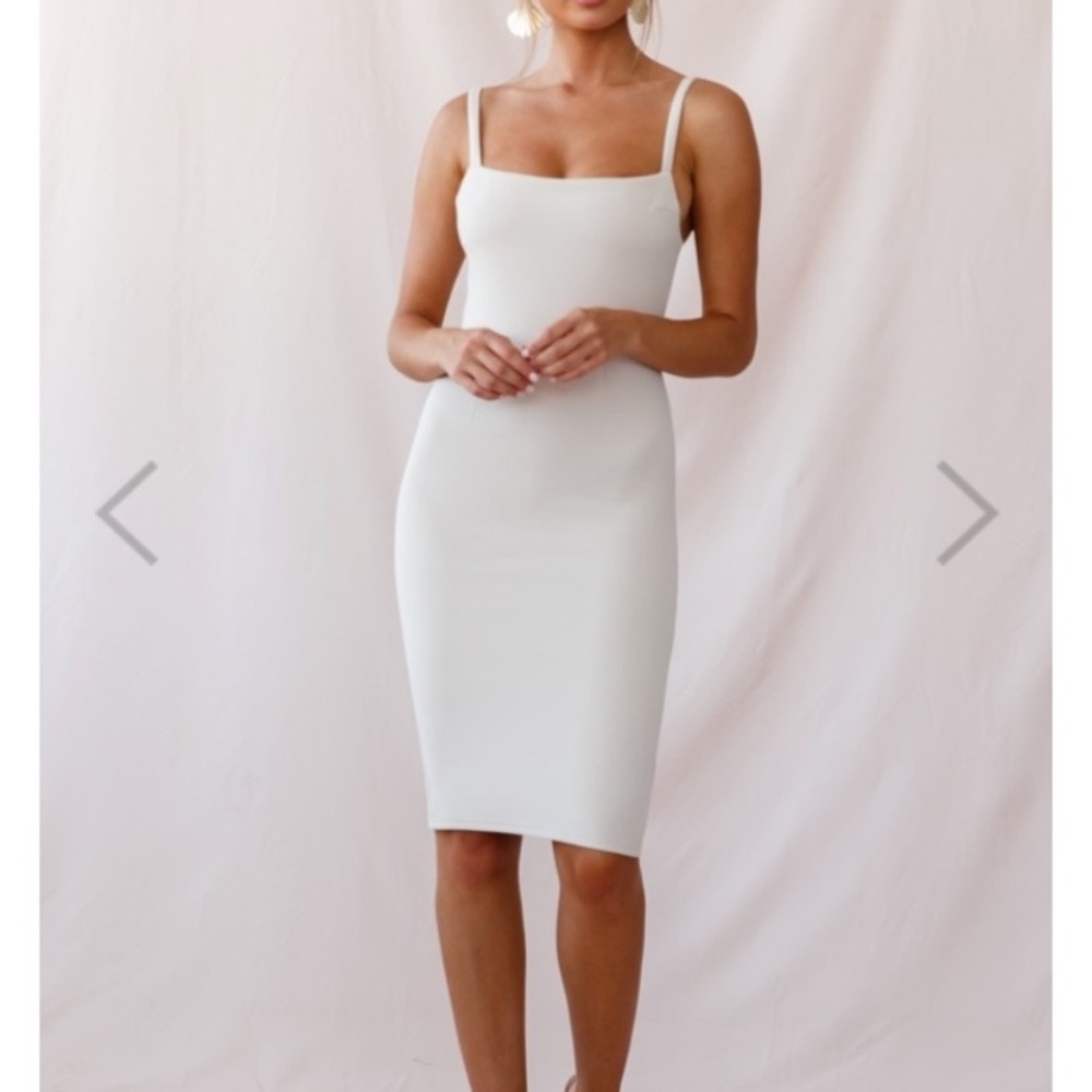 Selfie Leslie Georgia white midi dress. Only worn once for graduation photos.